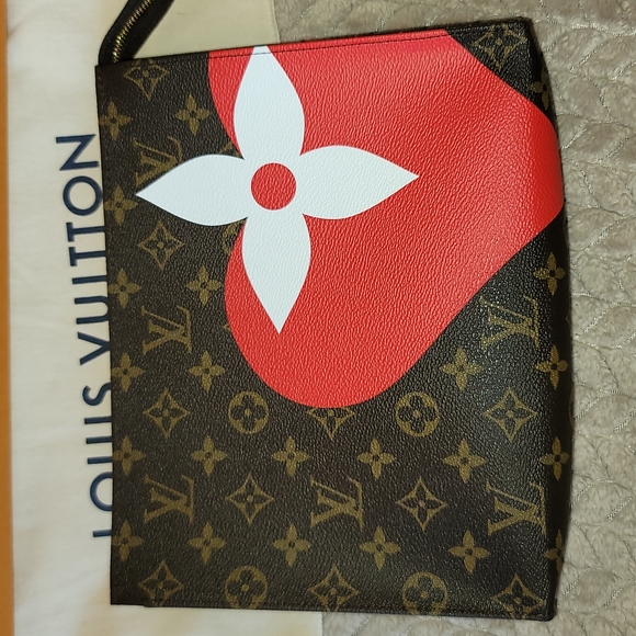 Louis Vuitton Game On Toiletry 26 Bag XL Coated Canvas Monogram Limited Edition - Picture 3 of 15